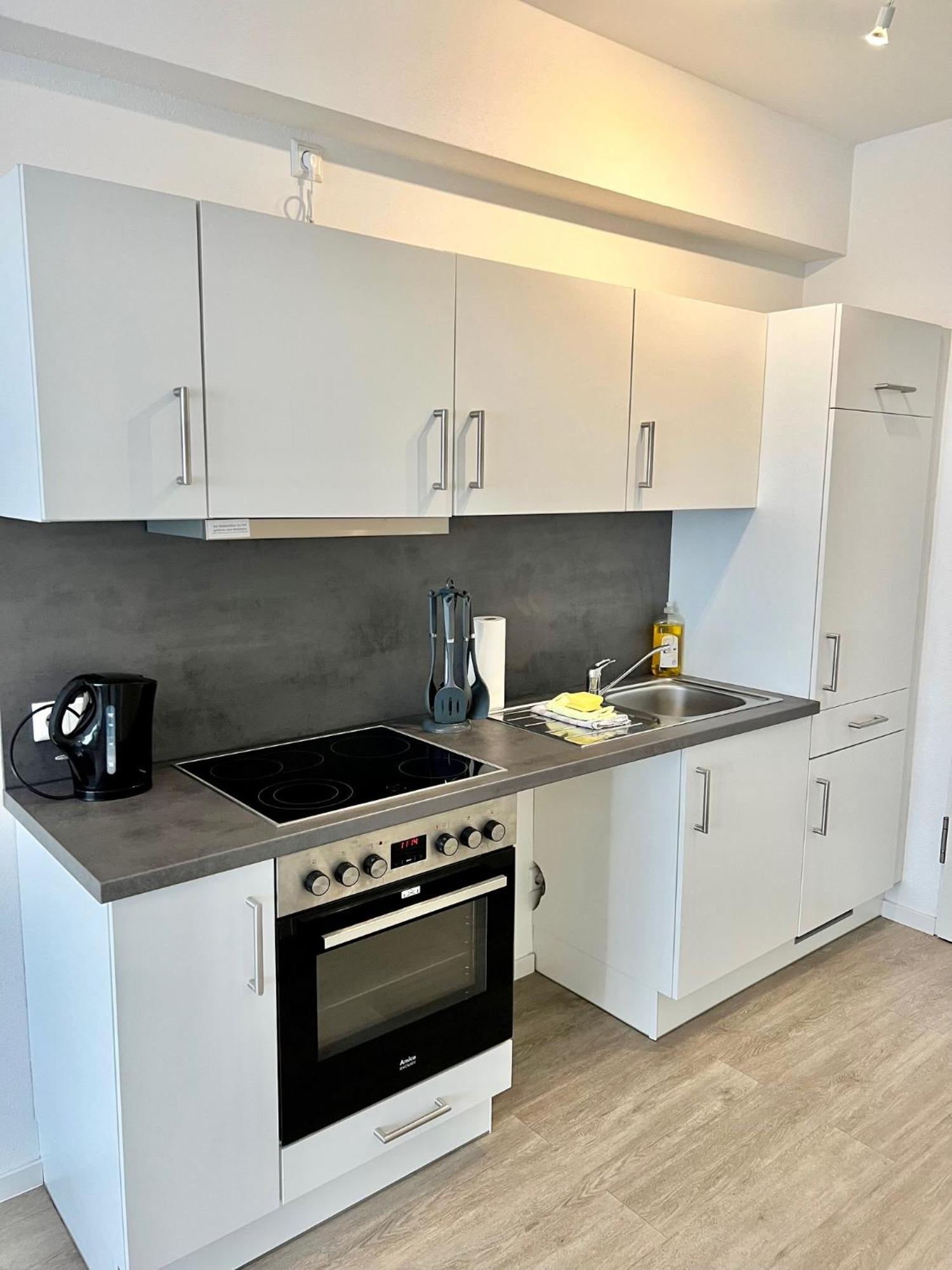 City Appartement Kueche,Bad, Parken Im Zentrum Von ראפנסבורג חדר תמונה
