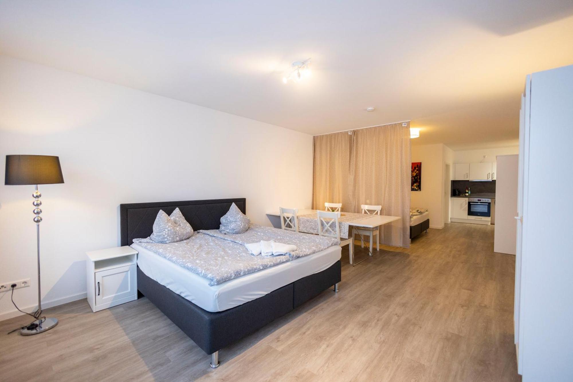 City Appartement Kueche,Bad, Parken Im Zentrum Von ראפנסבורג מראה חיצוני תמונה